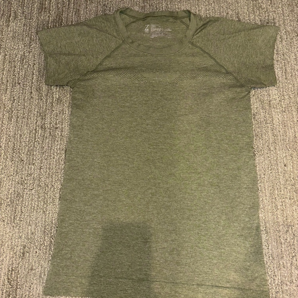 Green Zella fitted workout tshirt
